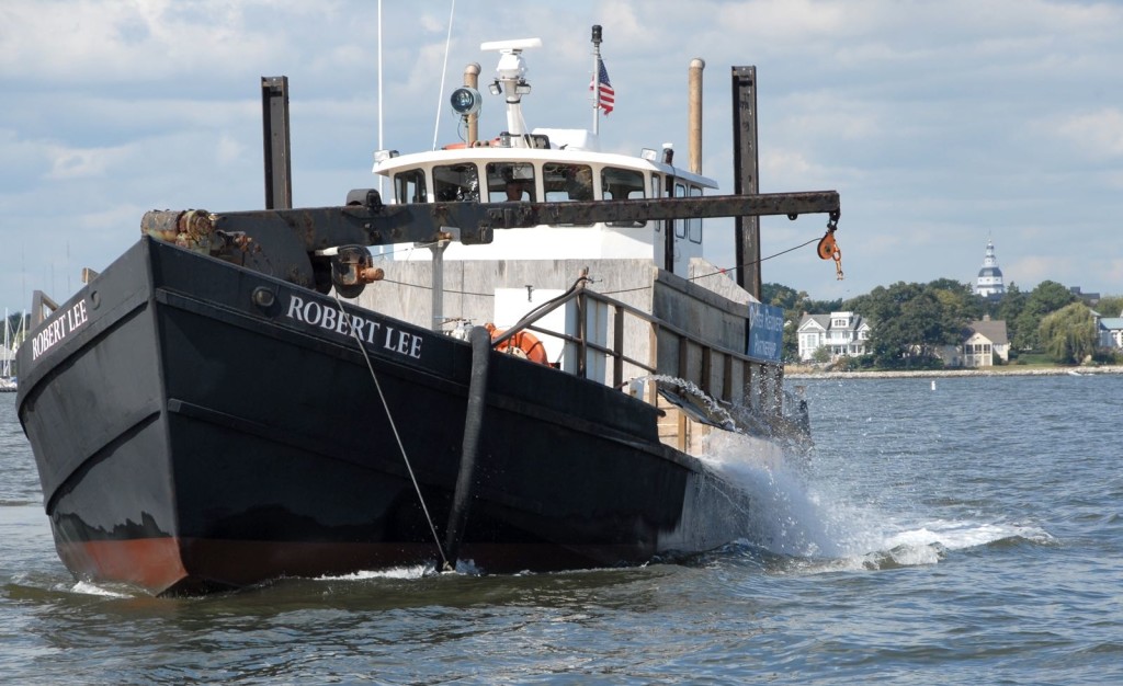 Photo of Robert Lee of the Oyster Recovery Partnership. Photo by: J. Henson  Courtesy: Oyster Recovery Partnership